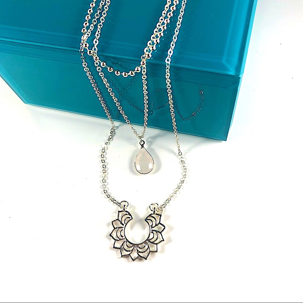 Drop-shaped Diamond Retro V-shaped layer Necklace